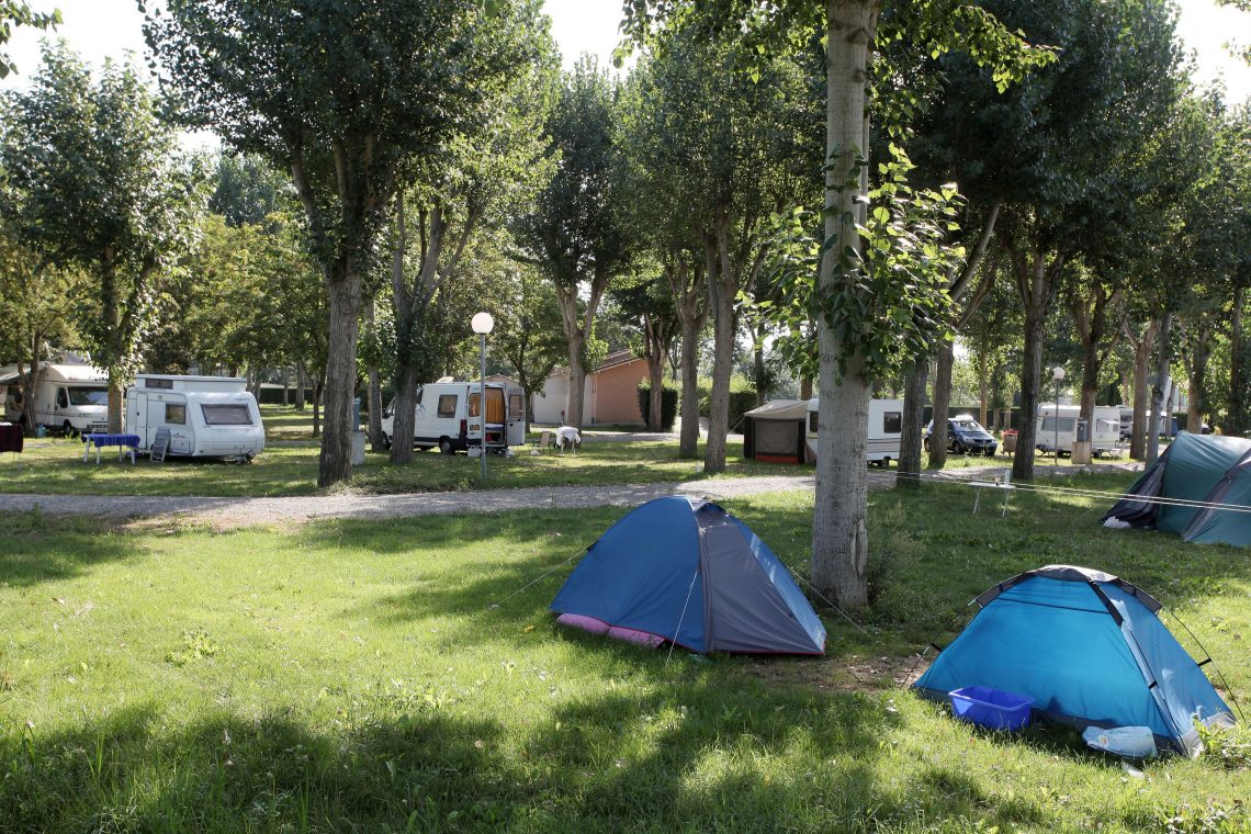 Camping Pont Tourné L'Isle-Jourdain