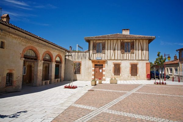 BIBLIOTHÈQUE – MÉDIATHÈQUE MUNICIPALE « POINT DE VUE »