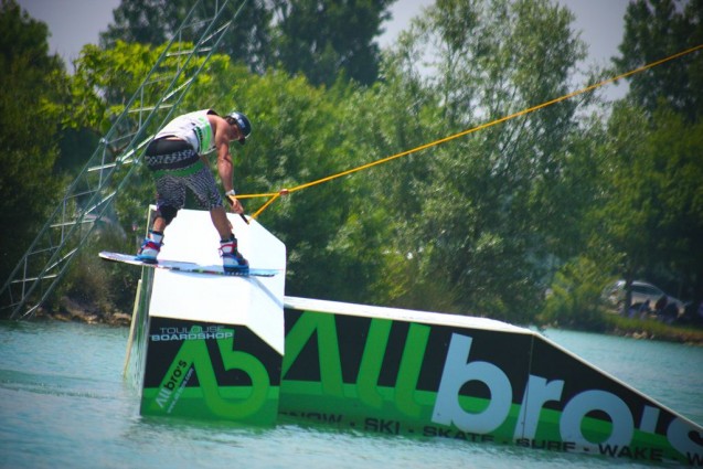 Téléski nautique L'Isle-Jourdain